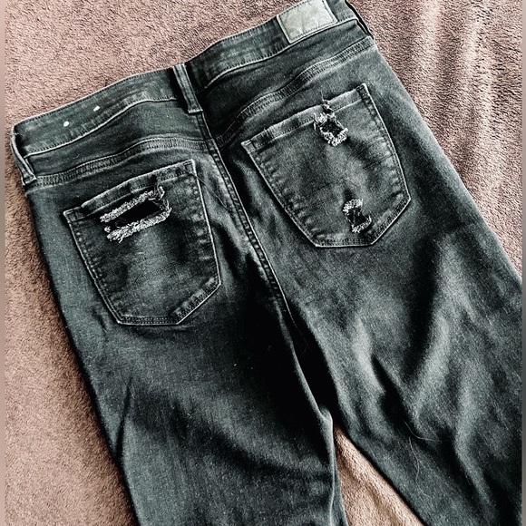 American Eagle Jeans - Picture 8 of 8
